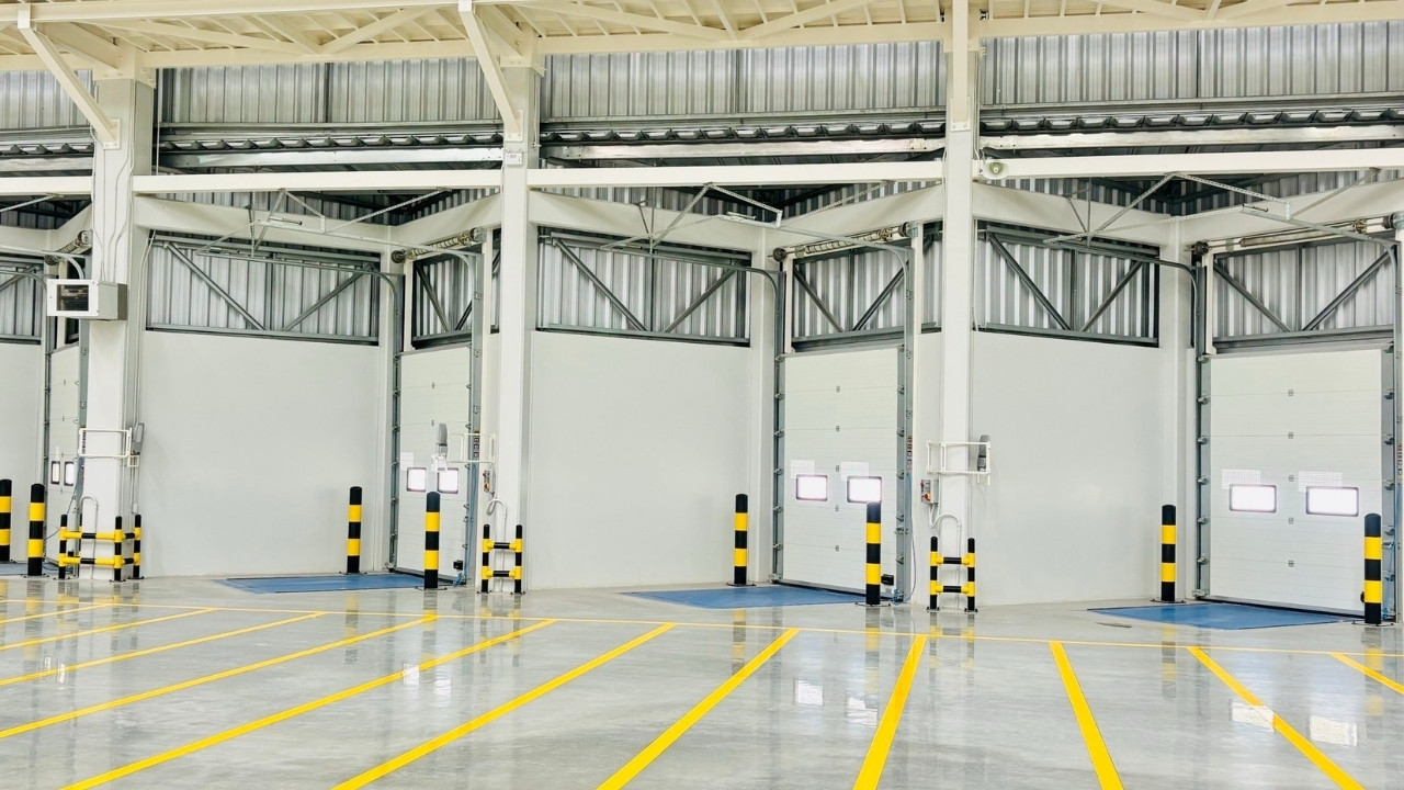 จำหน่าย shutter door